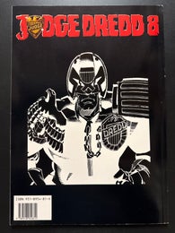 JUDGE DREDD 8 - oikeuden mies